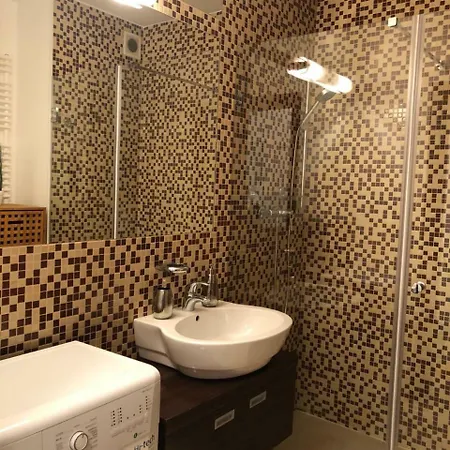 Apartament Rezydencja Willa Port * 오스트로다